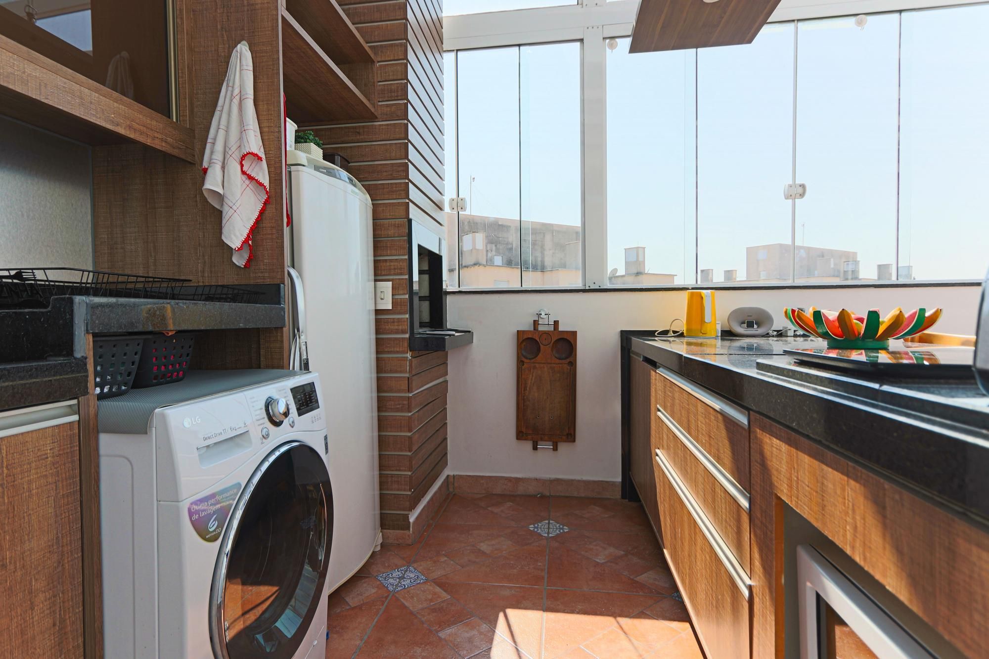 Apartamento à venda com 3 quartos, 131m² - Foto 16