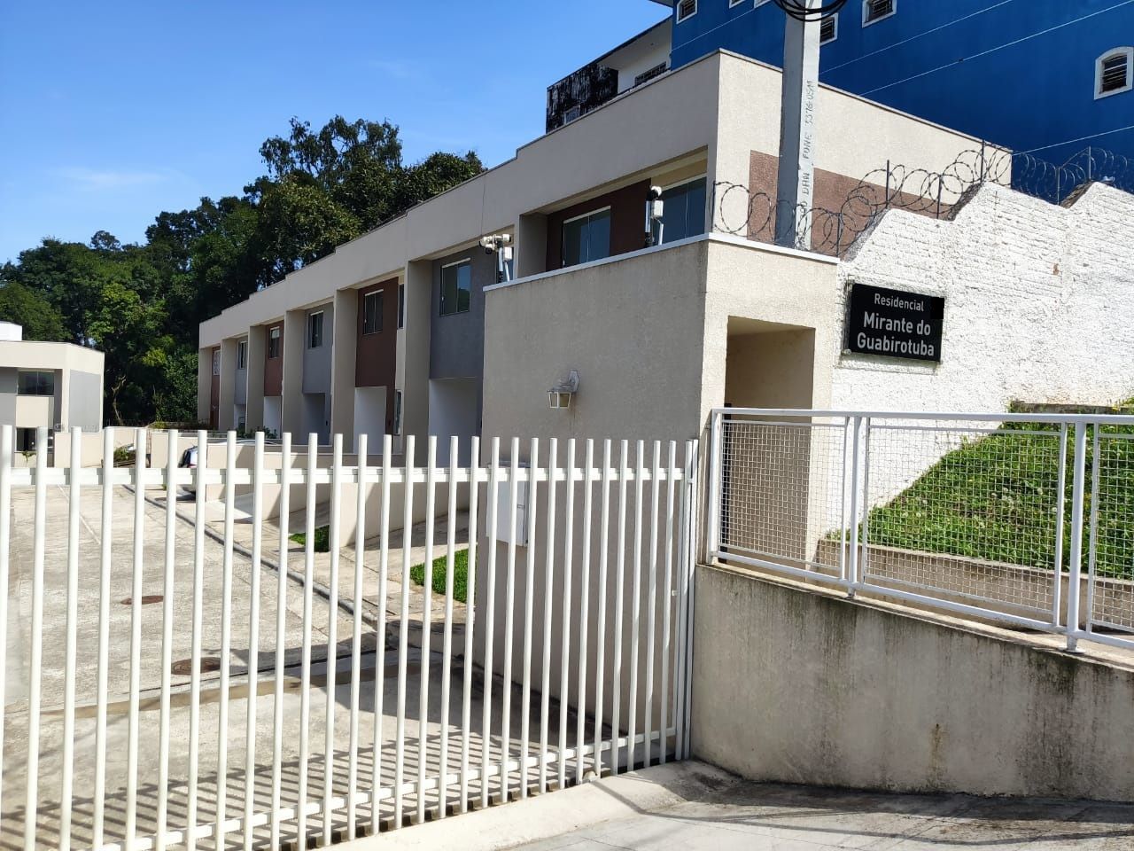 Sobrado à venda com 2 quartos, 61m² - Foto 1