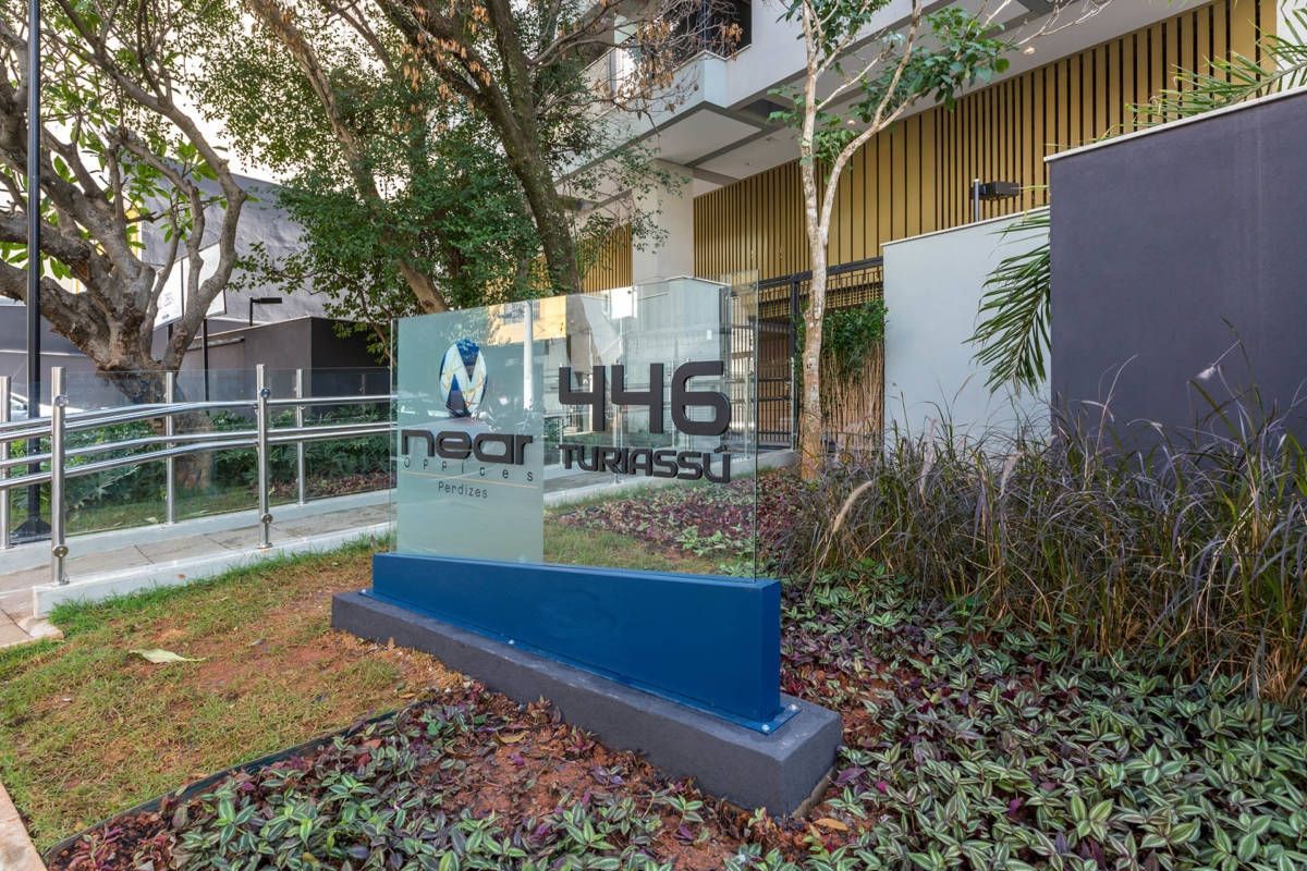 Conjunto Comercial-Sala à venda com 1 quarto, 32m² - Foto 2