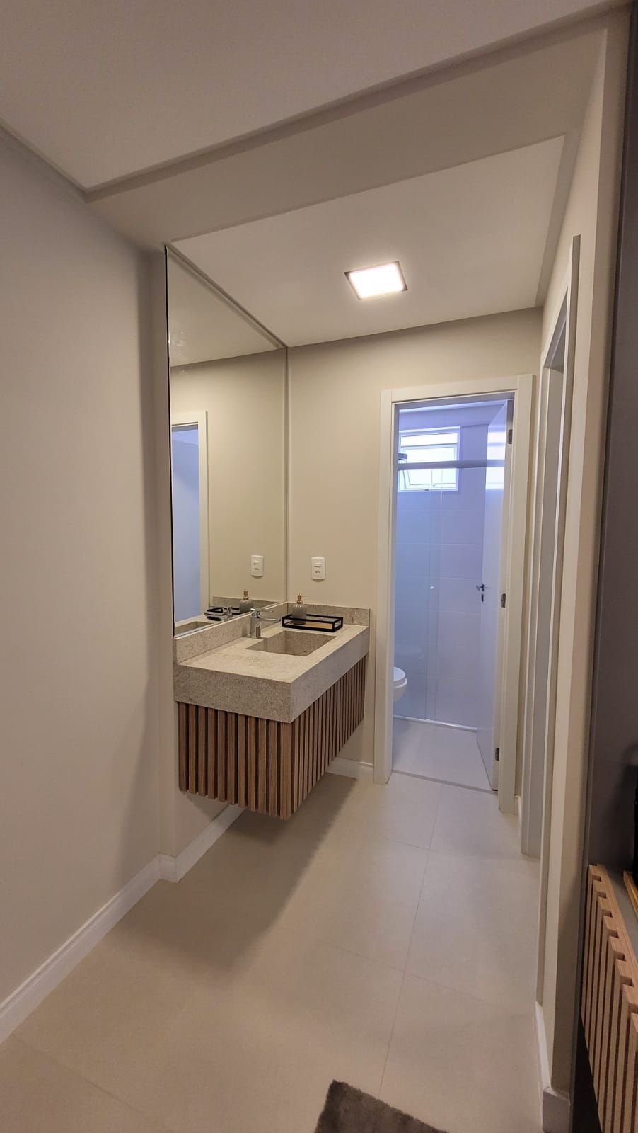 Apartamento à venda com 2 quartos, 87m² - Foto 3