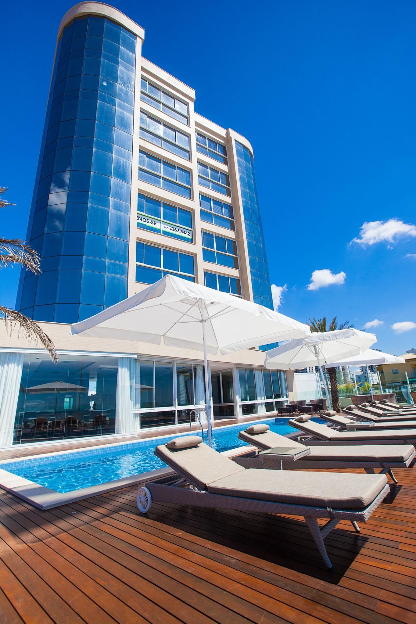 Apartamento, 4 quartos, 203 m² - Foto 1