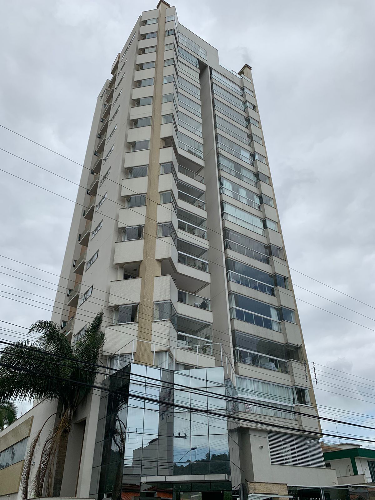 Cobertura à venda com 3 quartos, 240m² - Foto 3