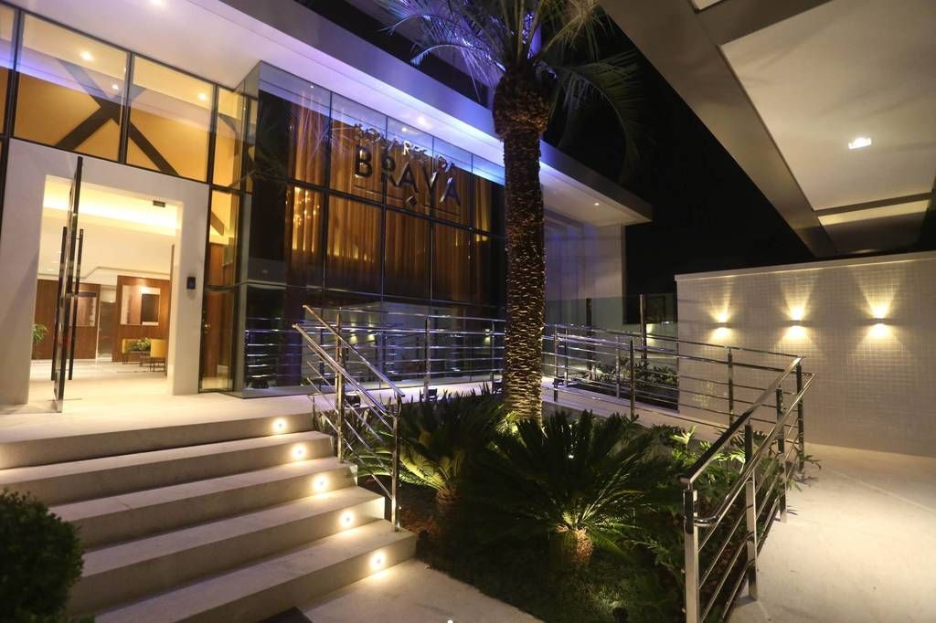 Apartamento, 3 quartos, 144 m² - Foto 2