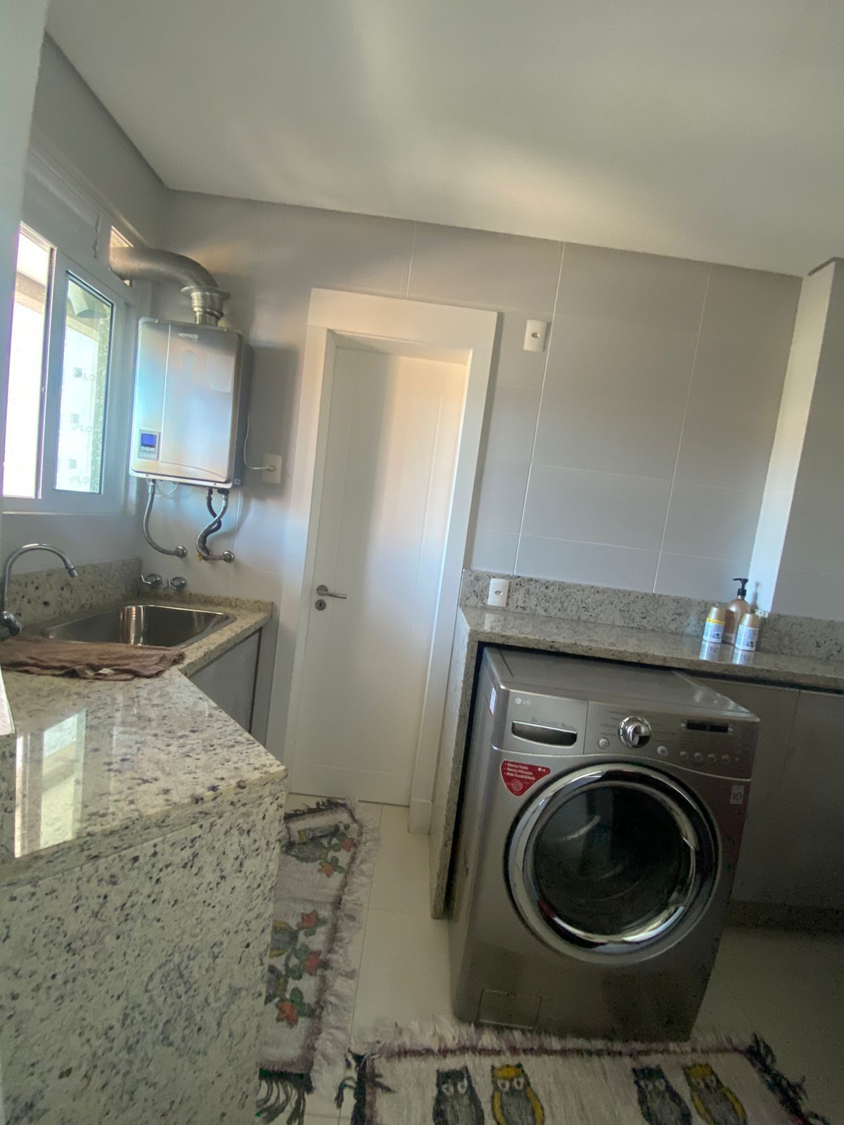 Apartamento à venda com 3 quartos, 141m² - Foto 11