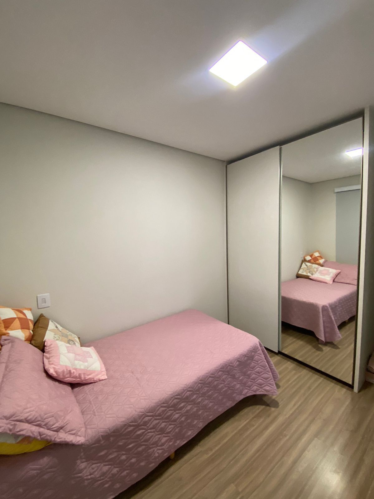 Apartamento à venda com 2 quartos, 72m² - Foto 10