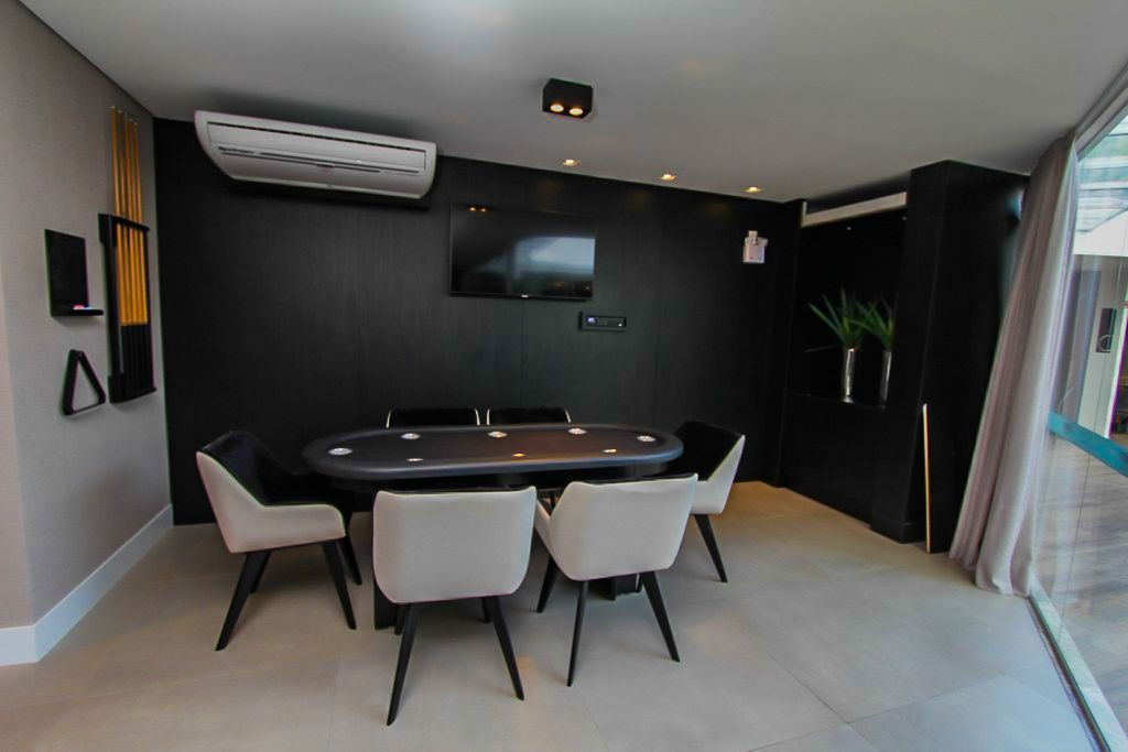 Cobertura à venda com 4 quartos, 230m² - Foto 31