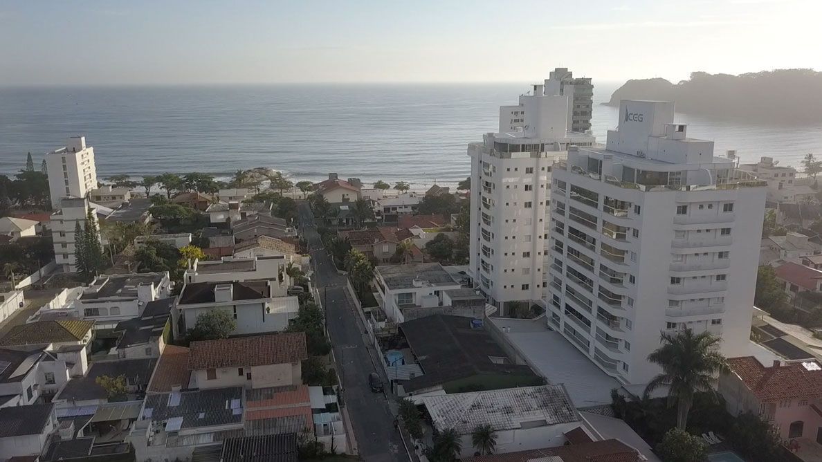 Cobertura à venda com 4 quartos, 230m² - Foto 4