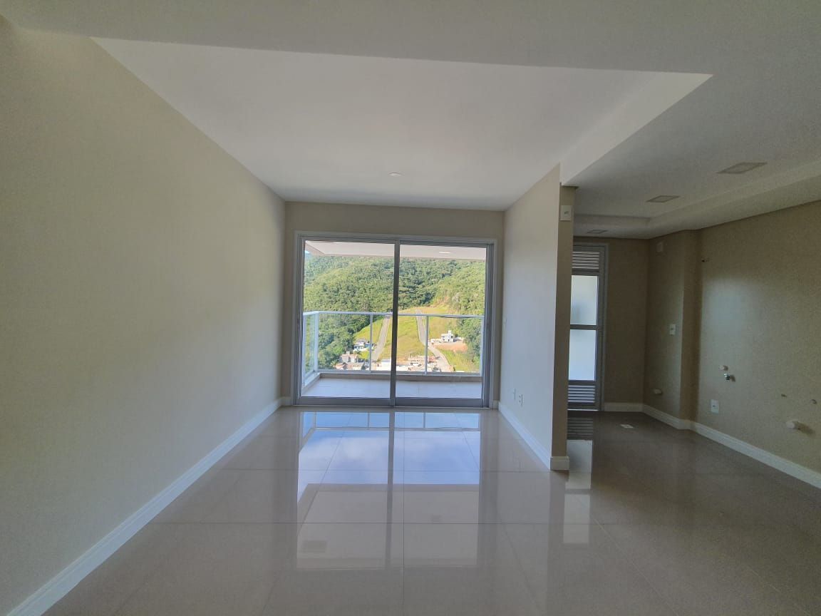 Apartamento à venda com 2 quartos, 70m² - Foto 19