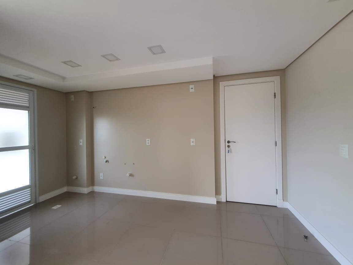 Apartamento à venda com 2 quartos, 70m² - Foto 22