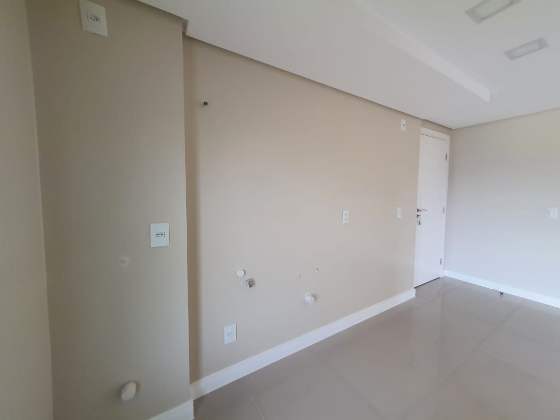 Apartamento à venda com 2 quartos, 70m² - Foto 23