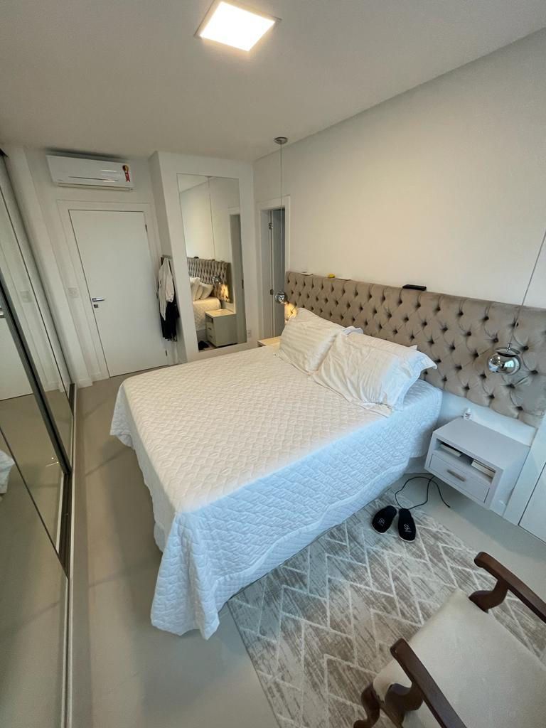 Apartamento à venda com 3 quartos, 121m² - Foto 21