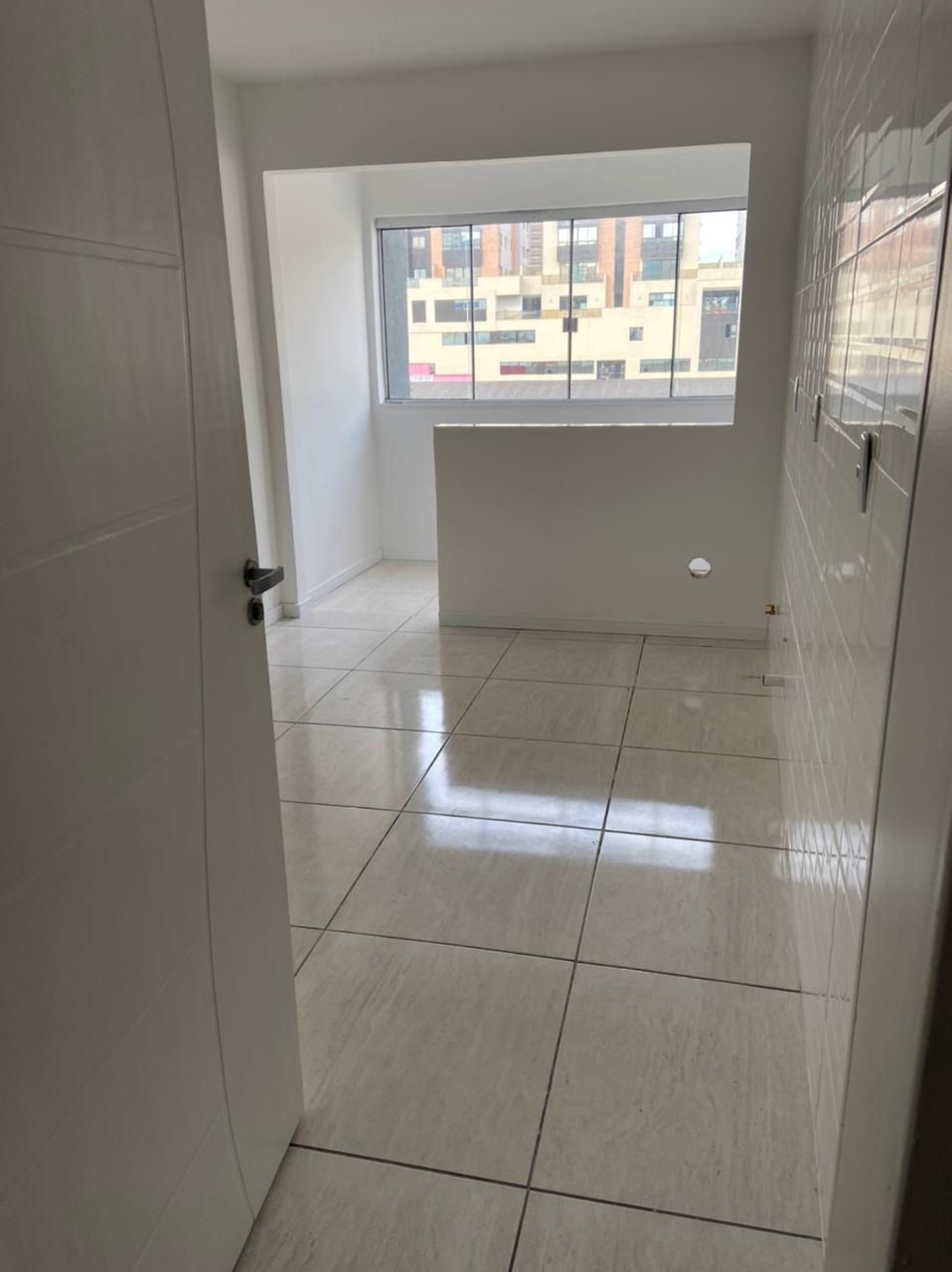 Apartamento à venda com 2 quartos, 59m² - Foto 3