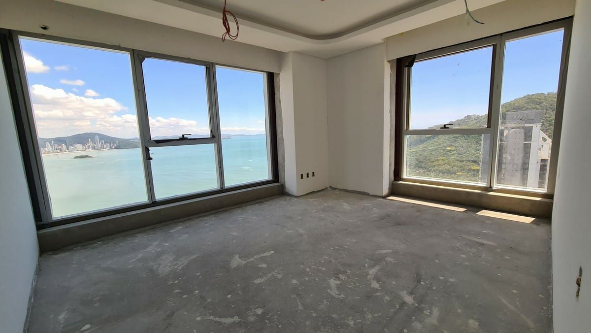 Apartamento à venda com 4 quartos, 257m² - Foto 6