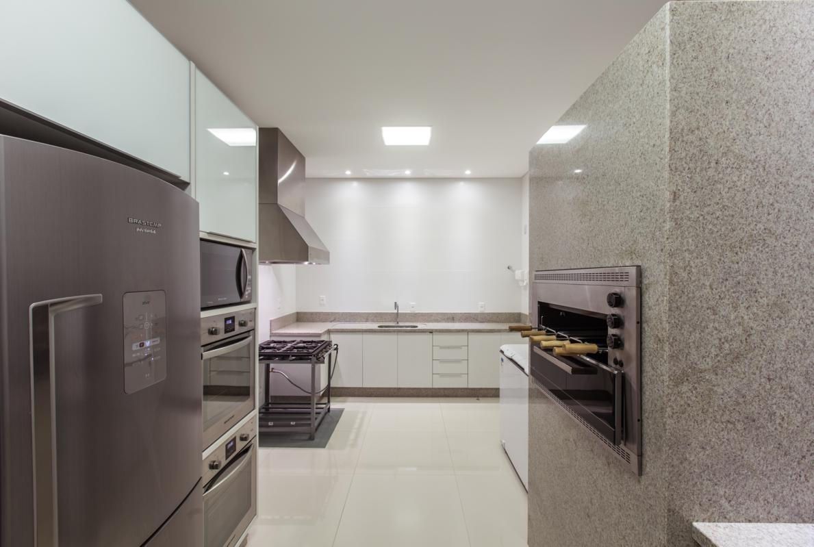 Apartamento à venda com 3 quartos, 159m² - Foto 54