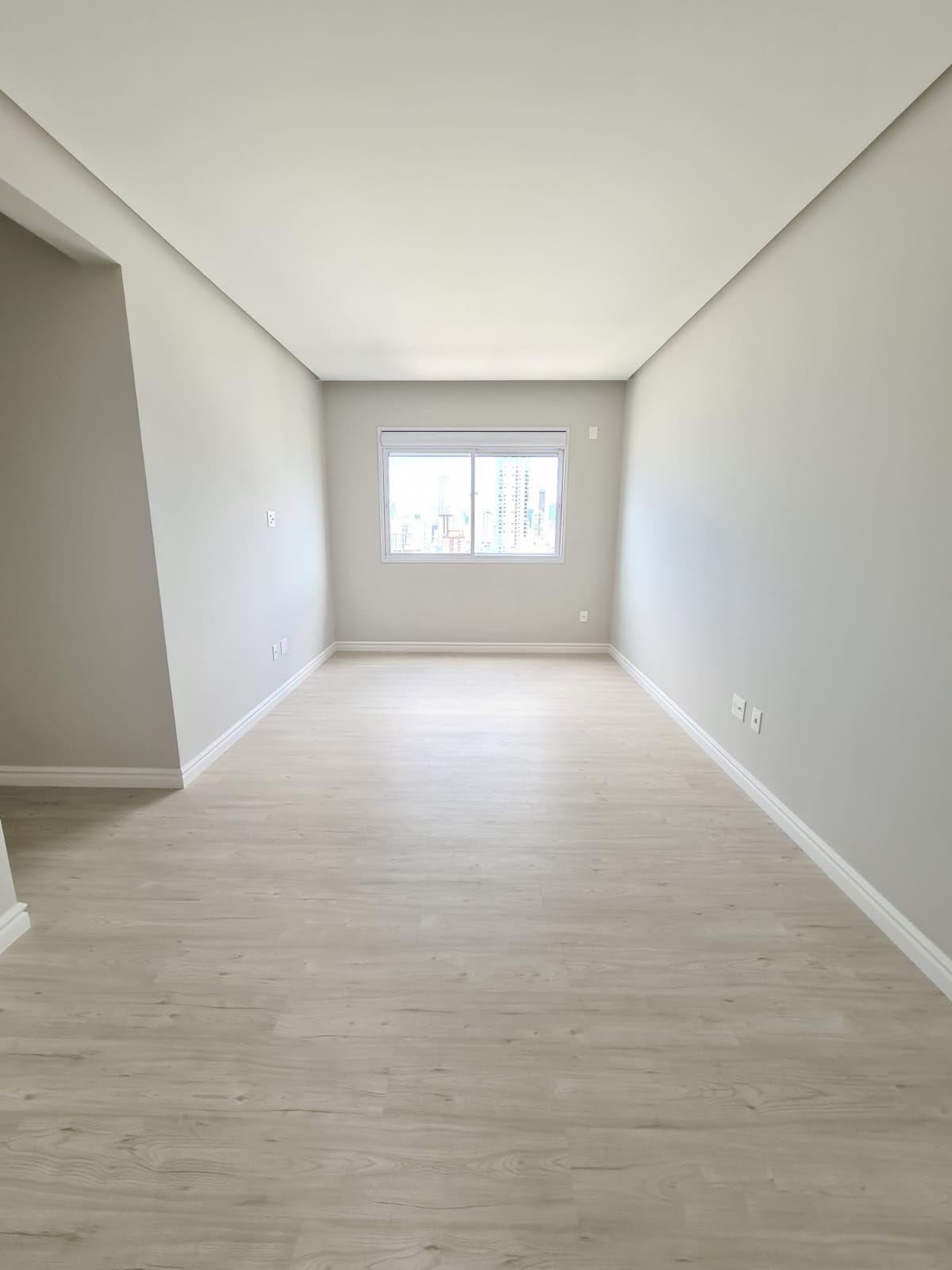 Apartamento à venda com 4 quartos, 170m² - Foto 12