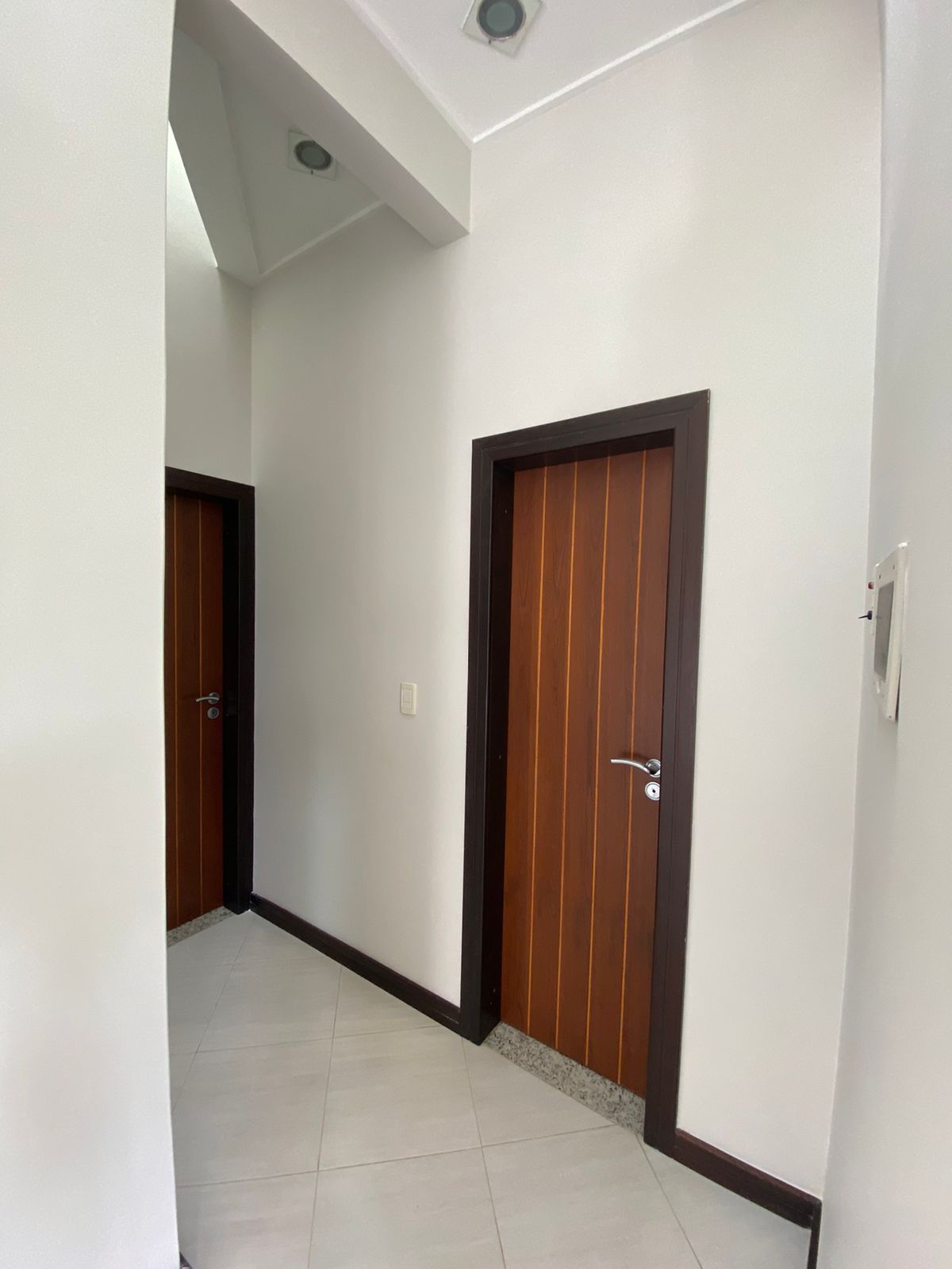 Casa à venda com 3 quartos, 250m² - Foto 10