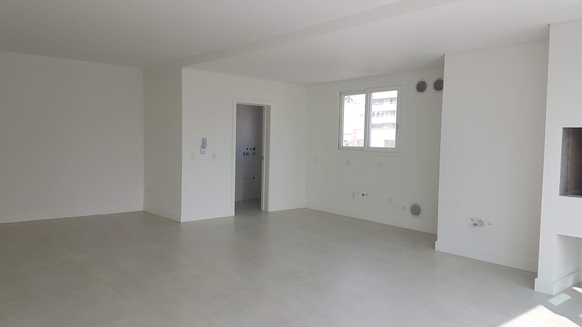 Apartamento à venda com 3 quartos, 137m² - Foto 3