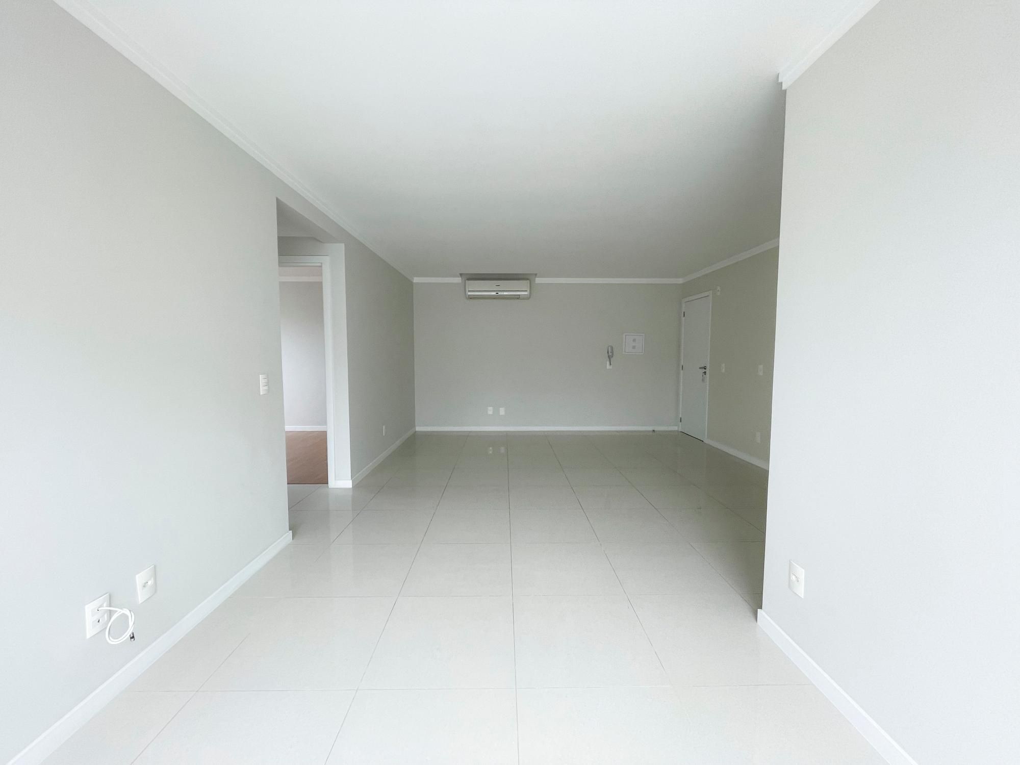 Apartamento à venda com 2 quartos, 66m² - Foto 5