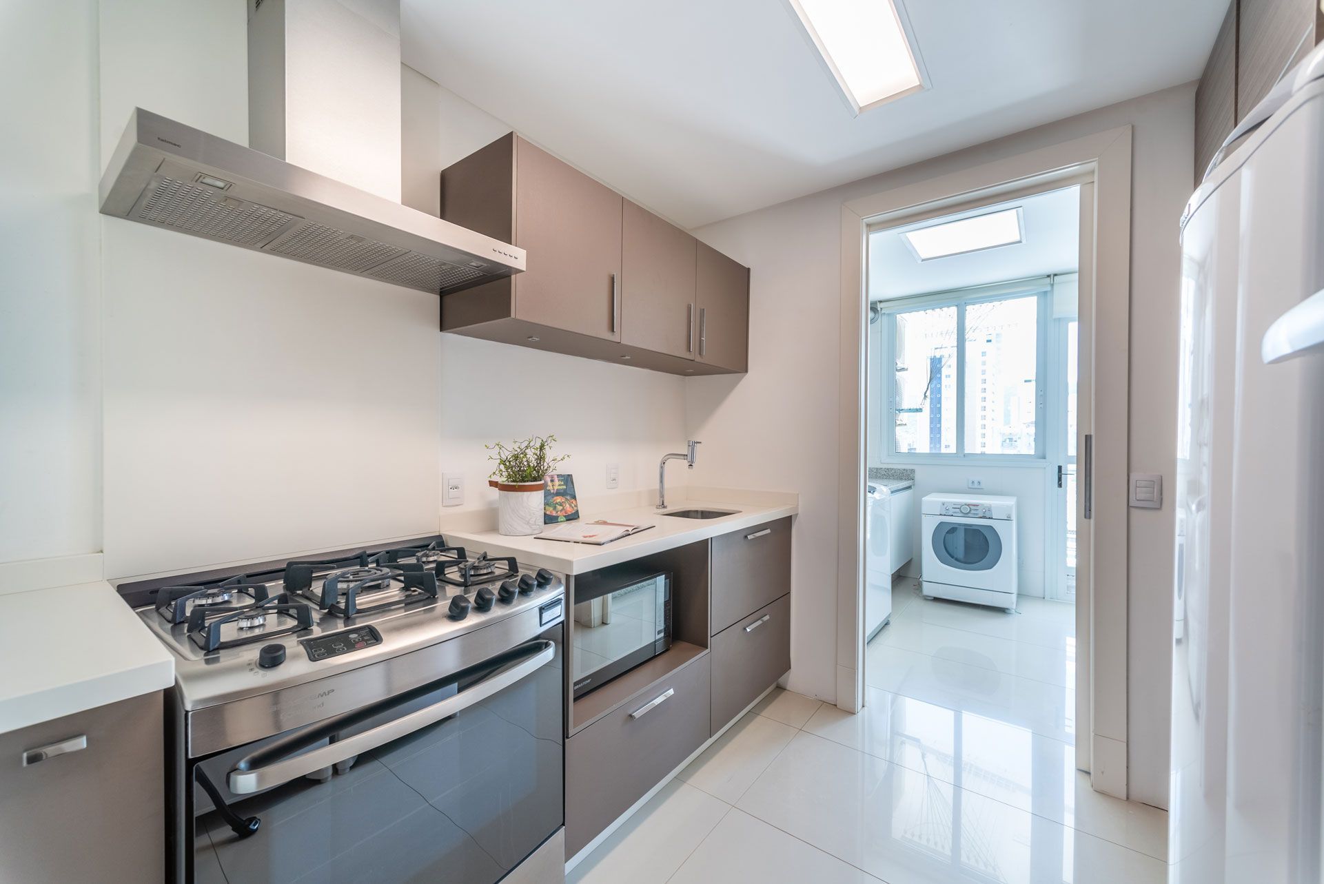 Apartamento à venda com 4 quartos, 315m² - Foto 6