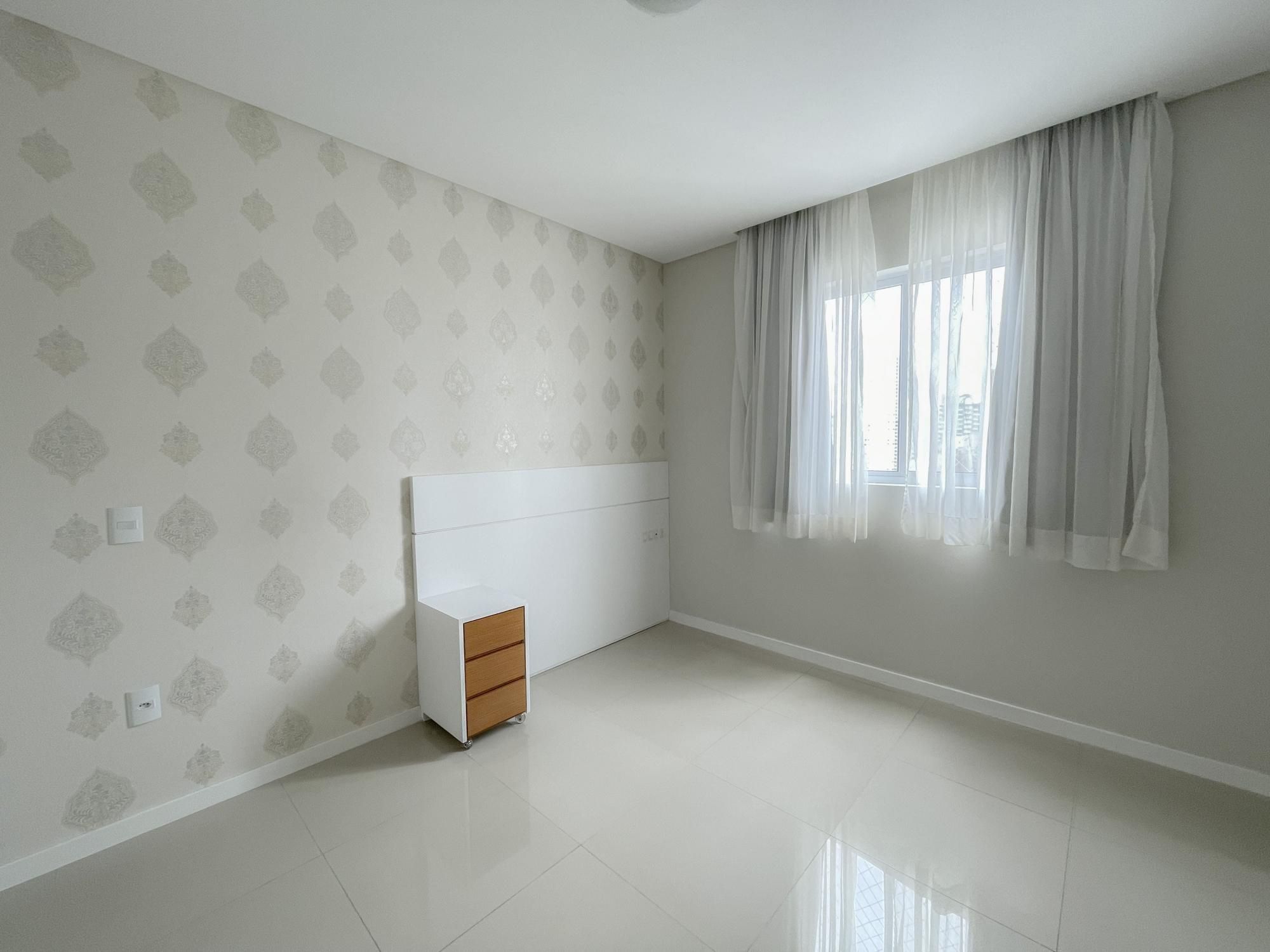 Apartamento à venda com 4 quartos, 143m² - Foto 14