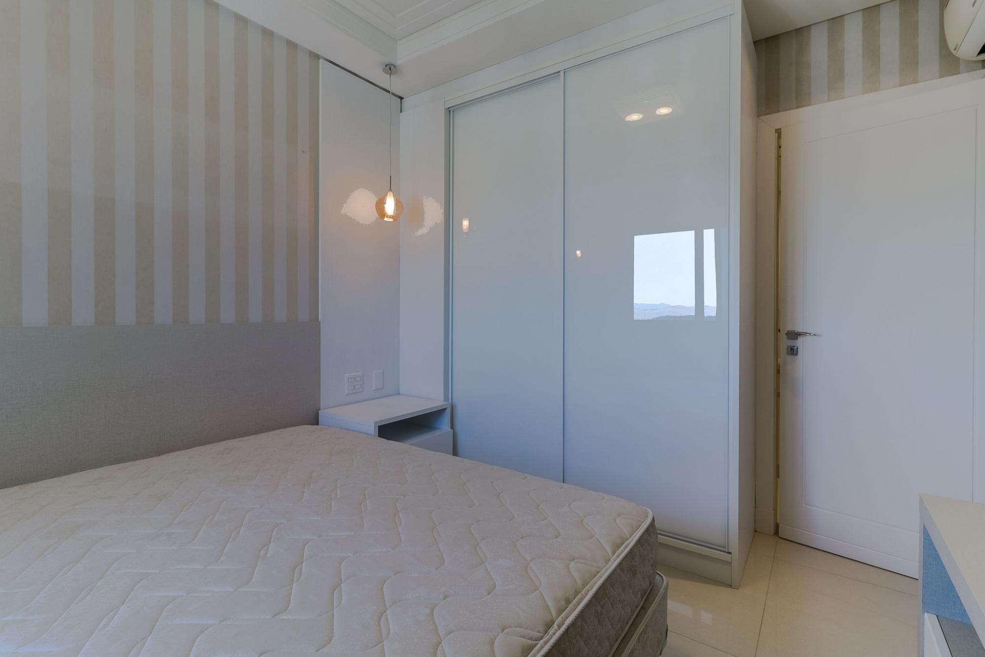 Apartamento à venda com 4 quartos, 180m² - Foto 20