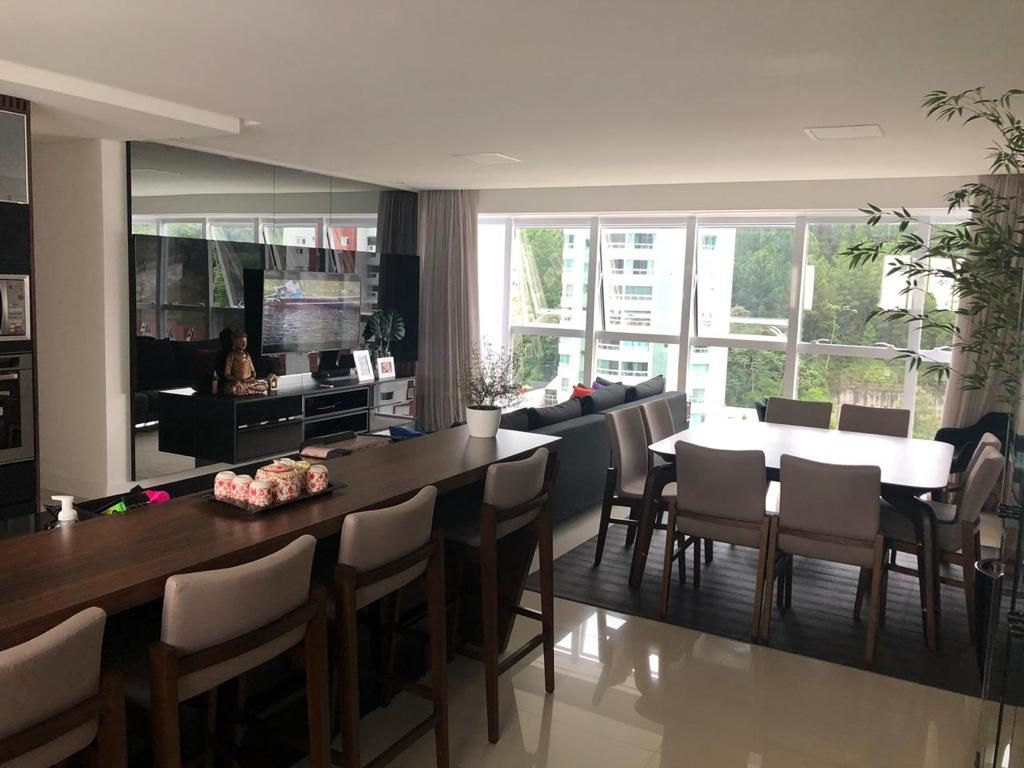 Apartamento à venda com 4 quartos, 149m² - Foto 7