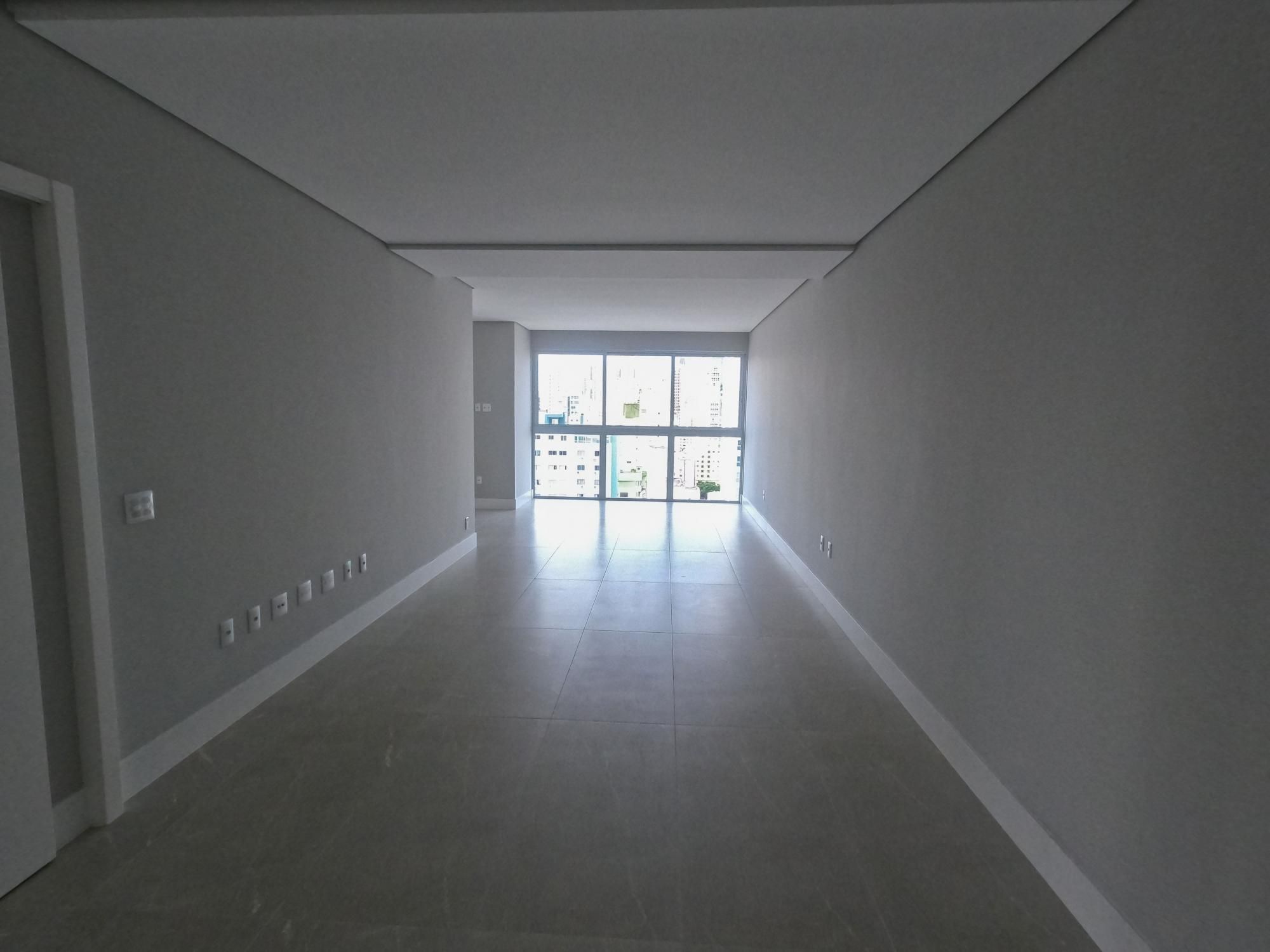 Apartamento à venda com 4 quartos, 143m² - Foto 24