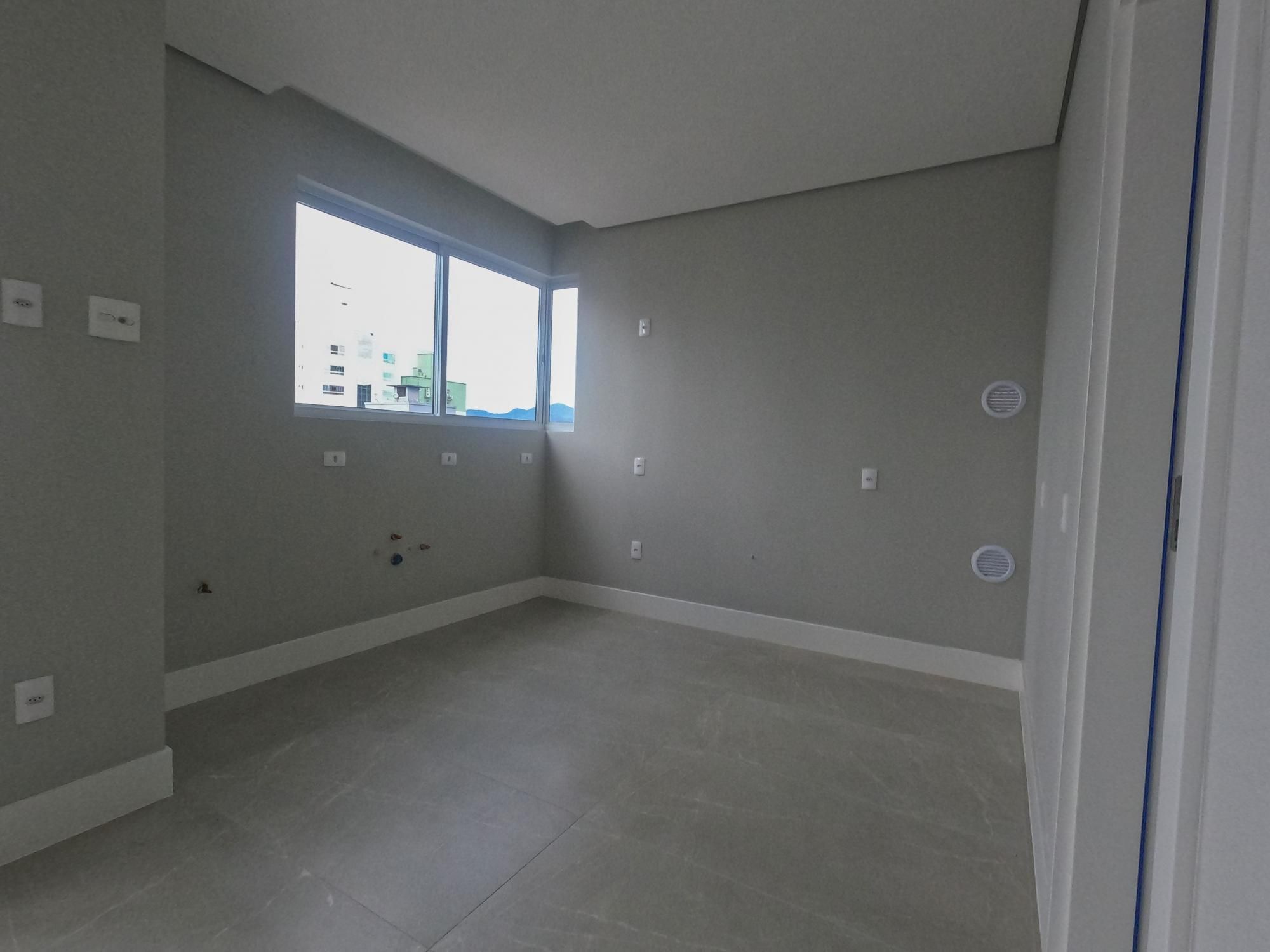 Apartamento à venda com 4 quartos, 143m² - Foto 25