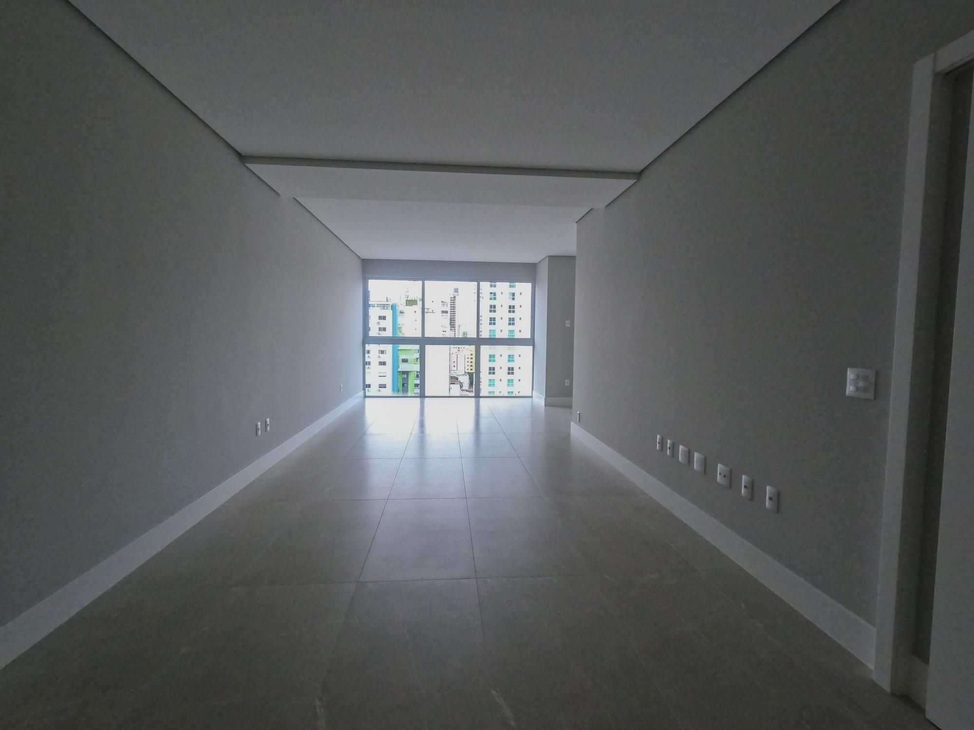 Apartamento à venda com 4 quartos, 143m² - Foto 24