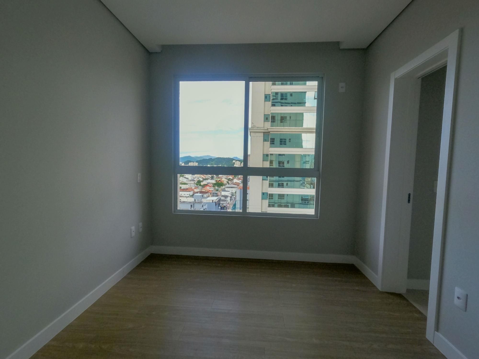 Apartamento à venda com 4 quartos, 143m² - Foto 26