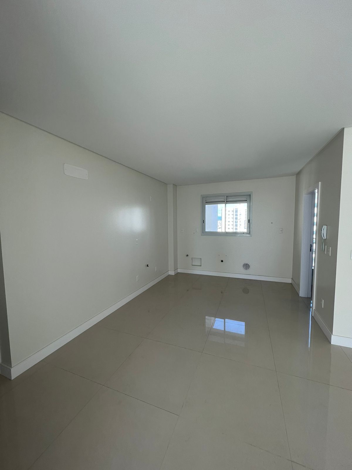 Apartamento à venda com 3 quartos, 129m² - Foto 4