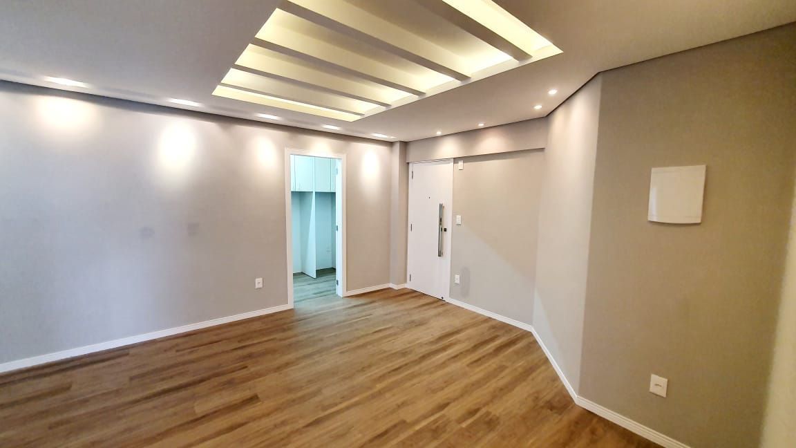 Apartamento à venda com 3 quartos, 121m² - Foto 15