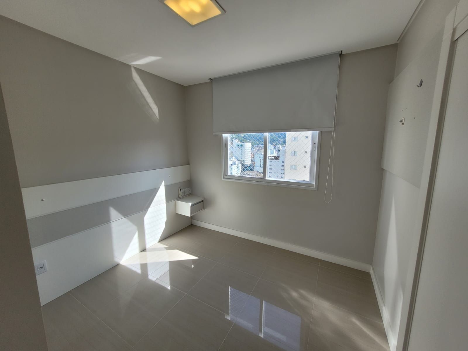 Apartamento à venda com 4 quartos, 137m² - Foto 15