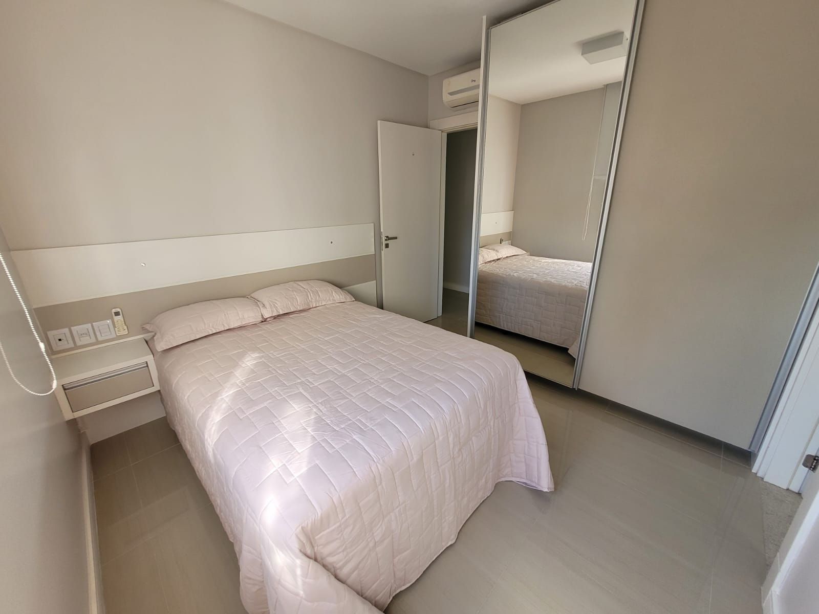 Apartamento à venda com 4 quartos, 137m² - Foto 17