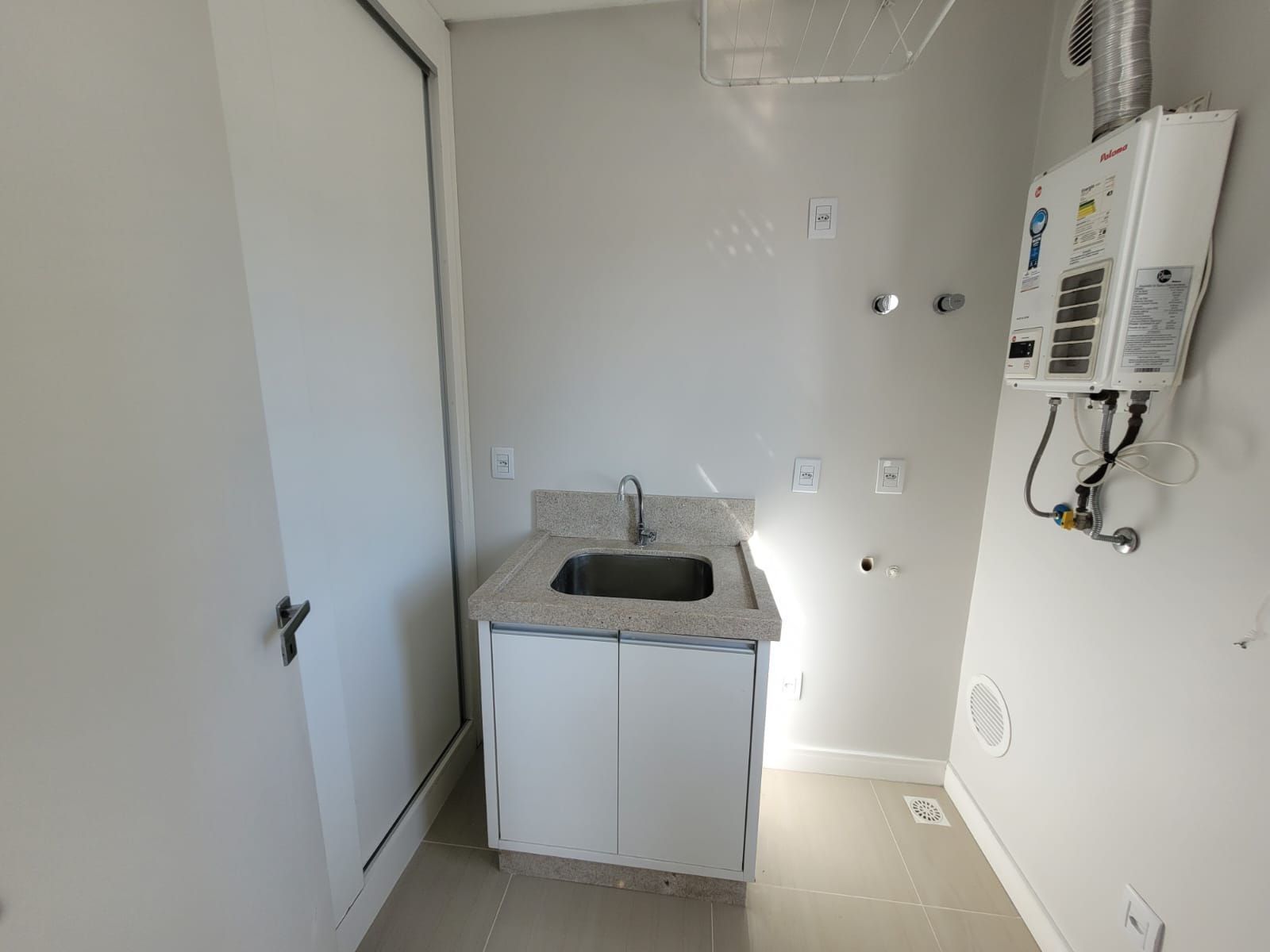 Apartamento à venda com 4 quartos, 137m² - Foto 9