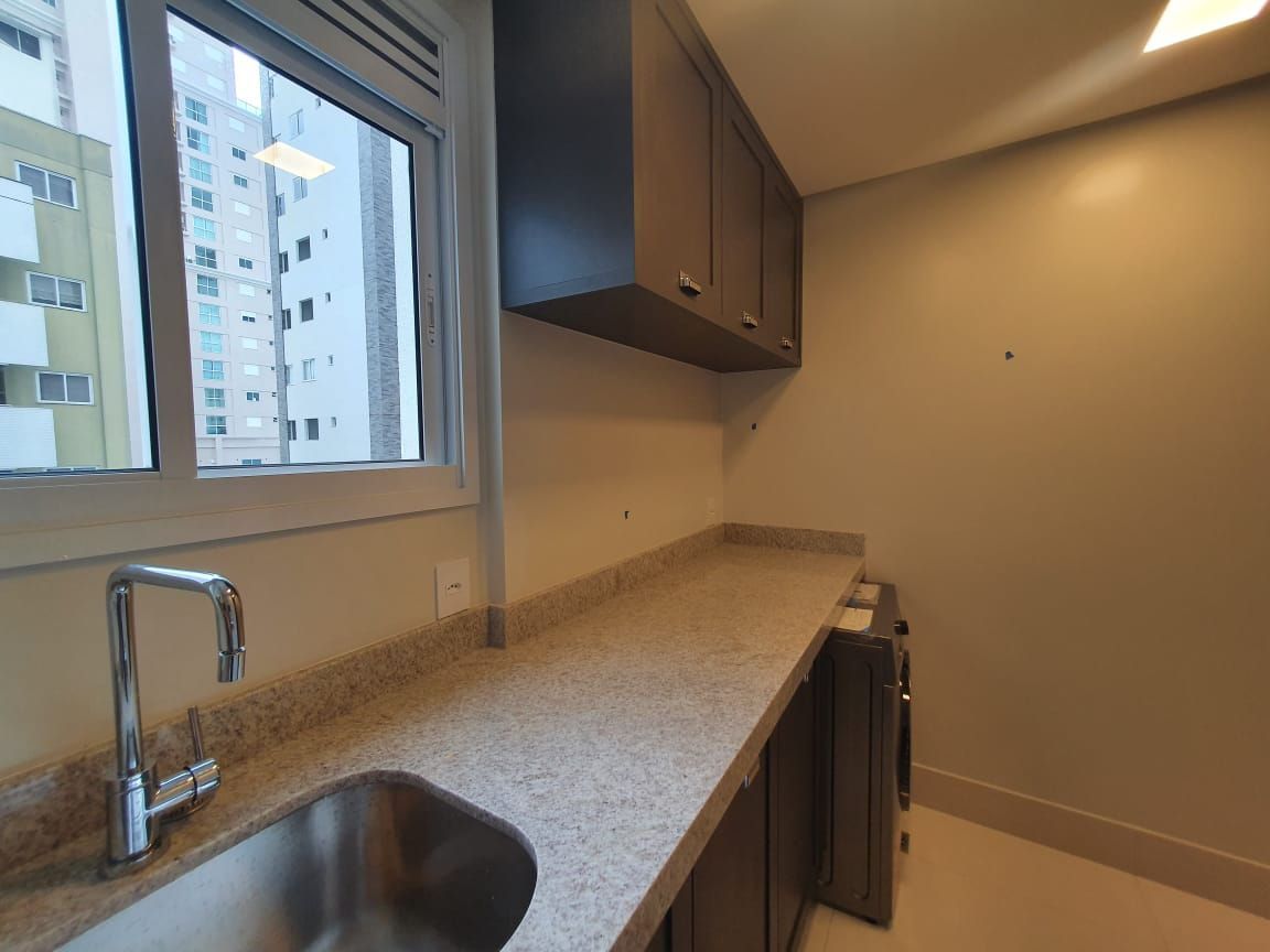 Apartamento à venda com 3 quartos, 181m² - Foto 44