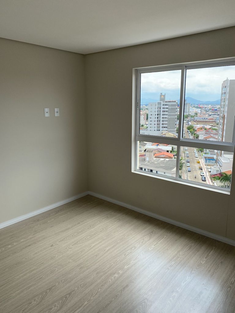 Apartamento à venda com 2 quartos, 57m² - Foto 4