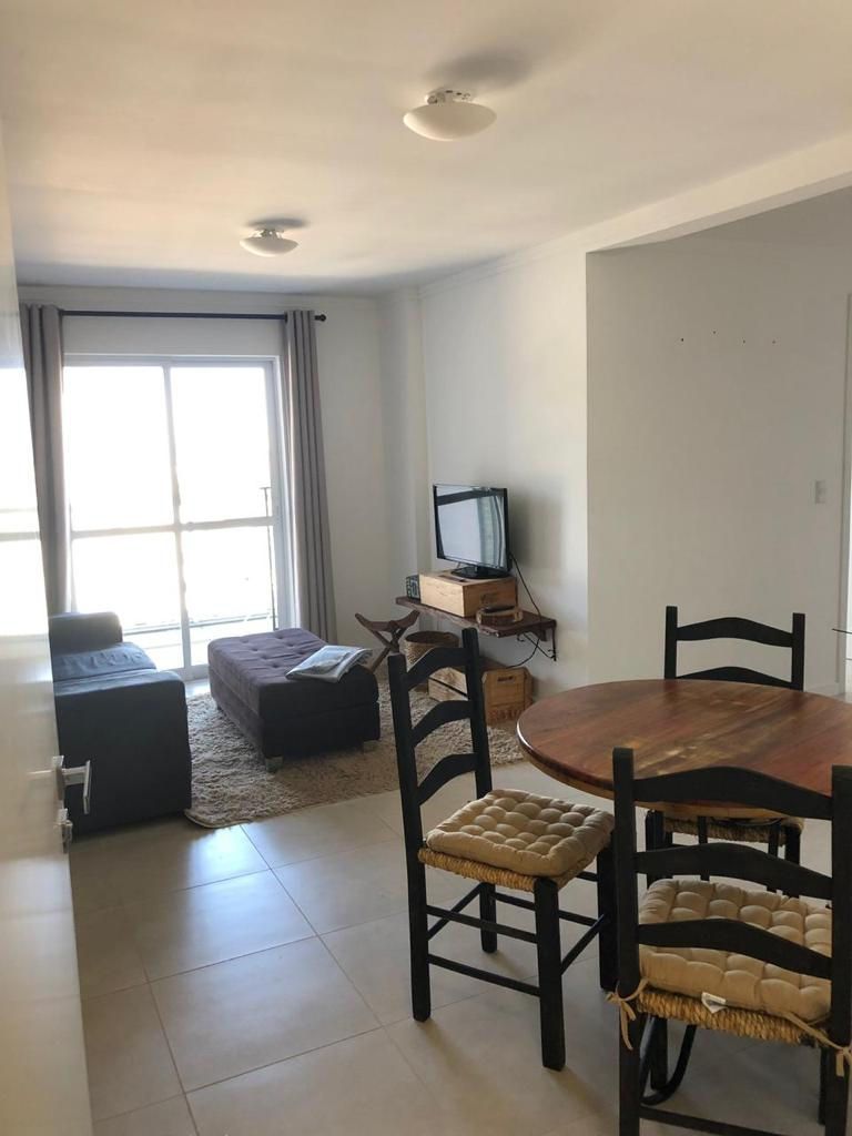 Apartamento à venda com 2 quartos, 64m² - Foto 26