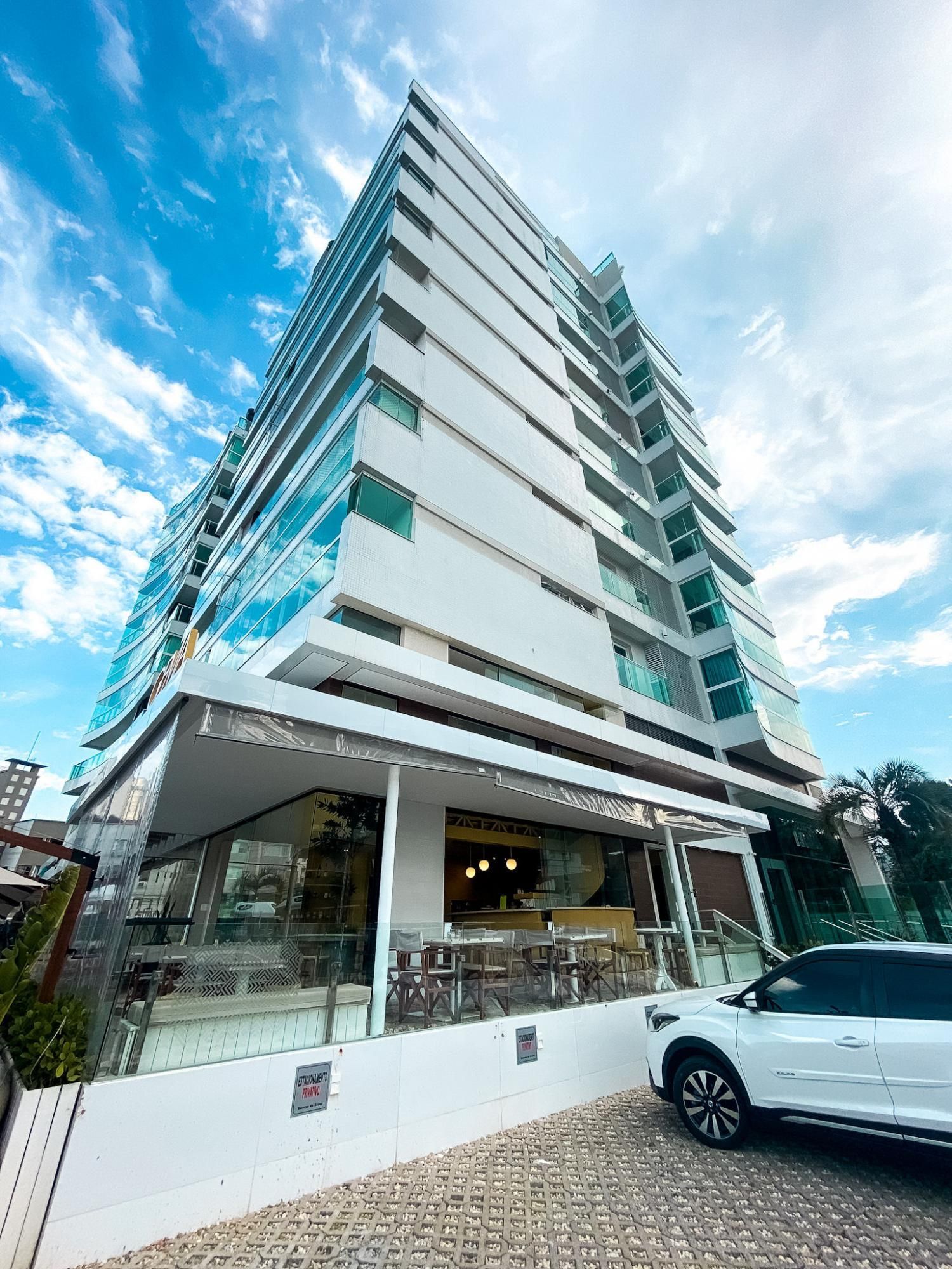 Apartamento, 3 quartos, 144 m² - Foto 1