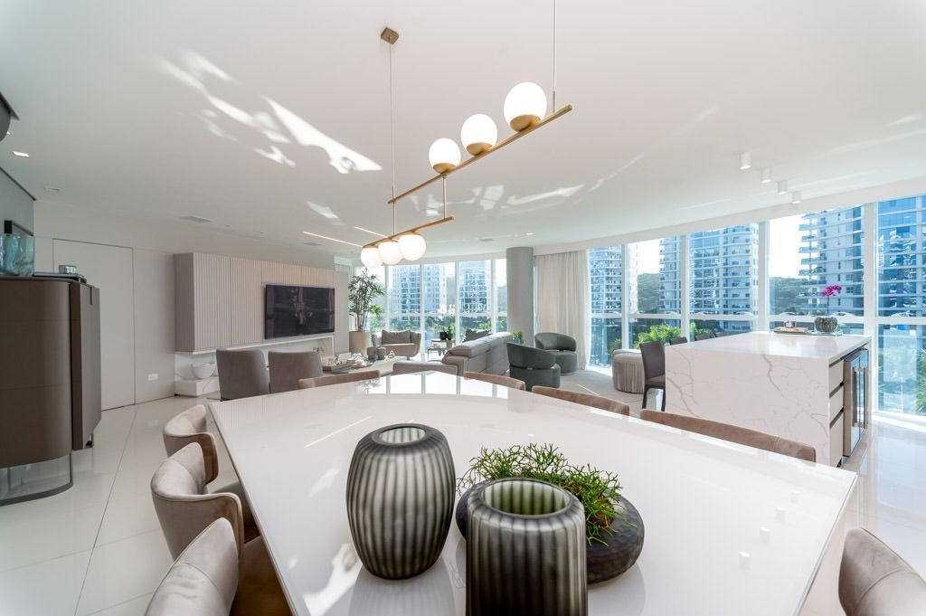 Apartamento, 4 quartos, 226 m² - Foto 2