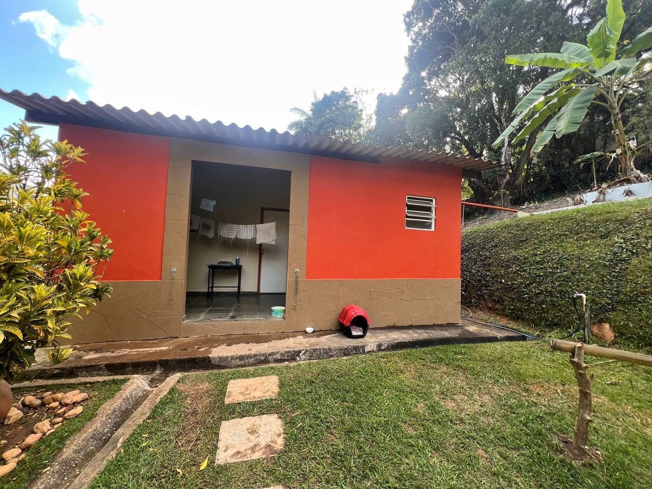 Foto 3 — Sítio de 4.151,20m²  no bairro Parque Roberto Belizário