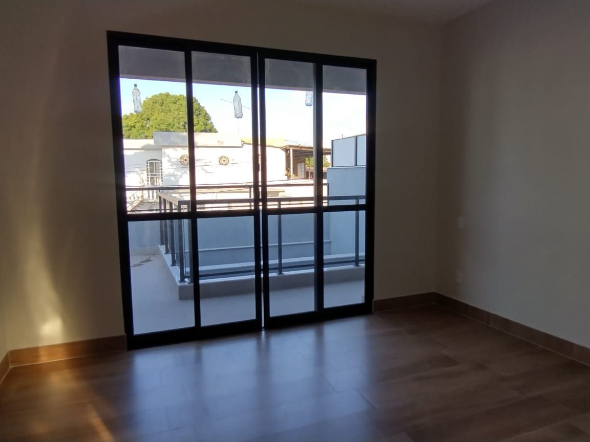 Foto 2 — Casa à Venda na Vila Clóris, Belo Horizonte, MG