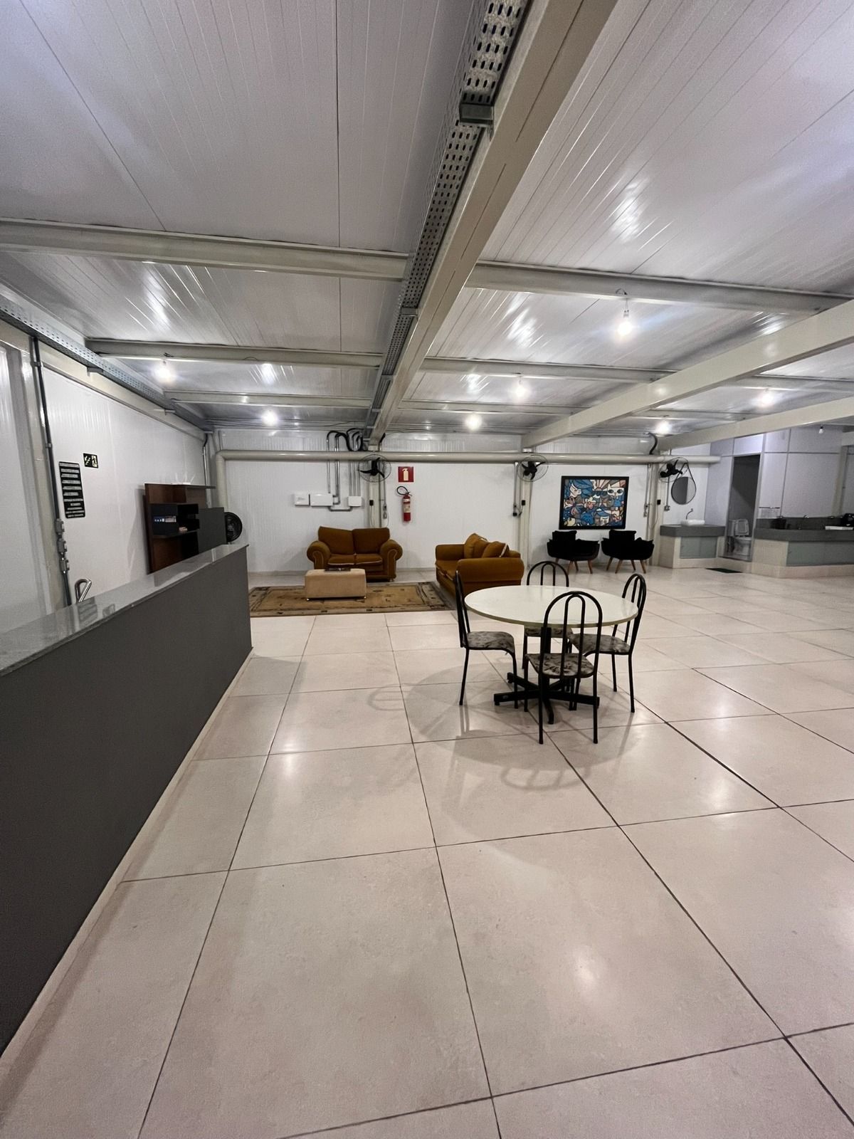 Foto 4 — Apartamento para locação no centro de Pedro Leopoldo
