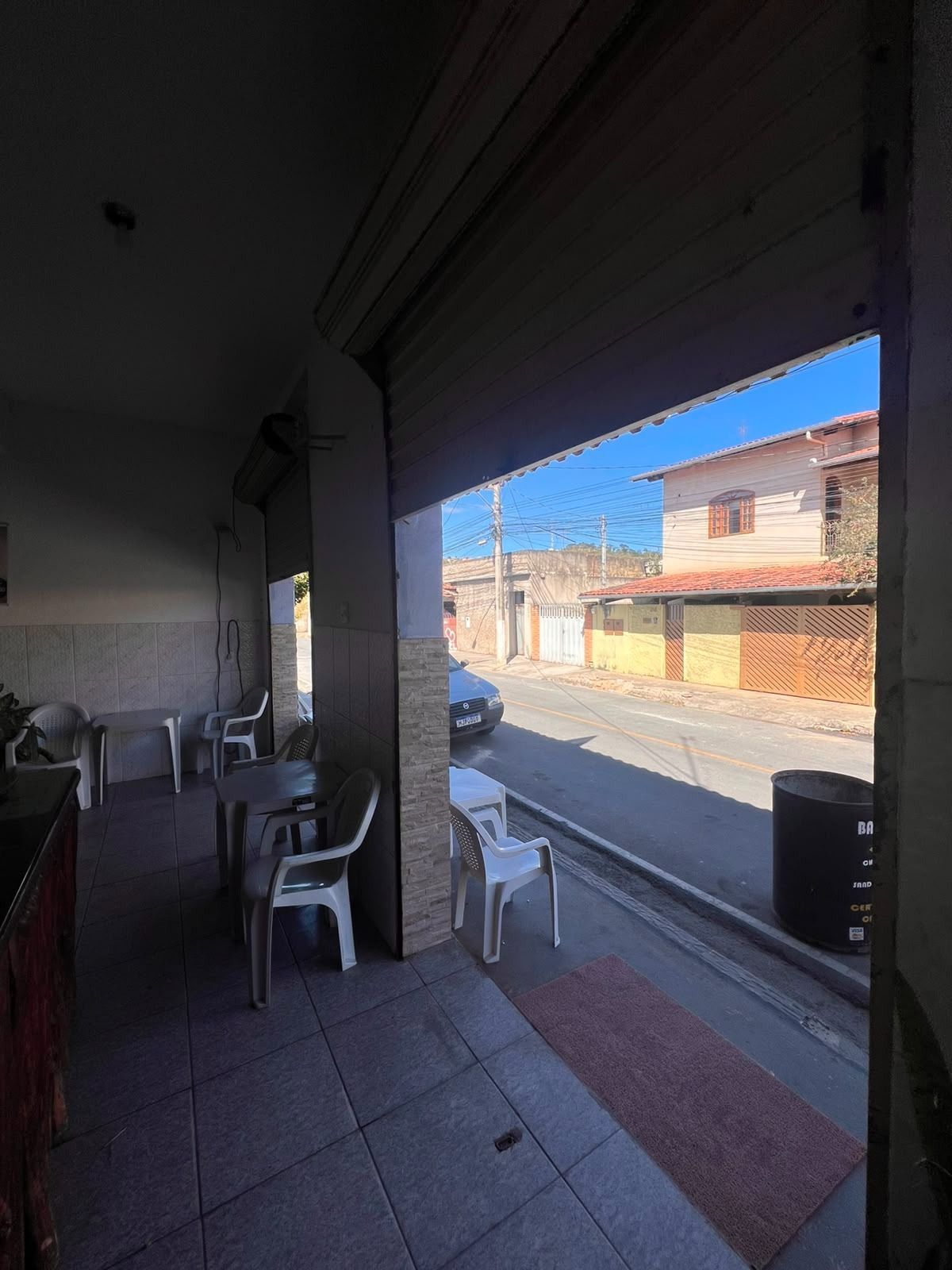 Foto 4 — Loja comercial no centro de Pedro Leopoldo