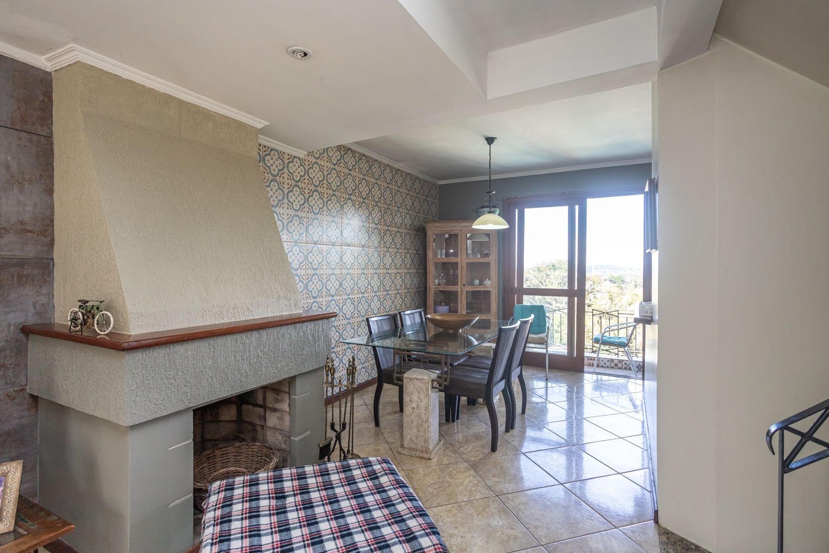 Casa para alugar com 4 quartos, 196m² - Foto 4