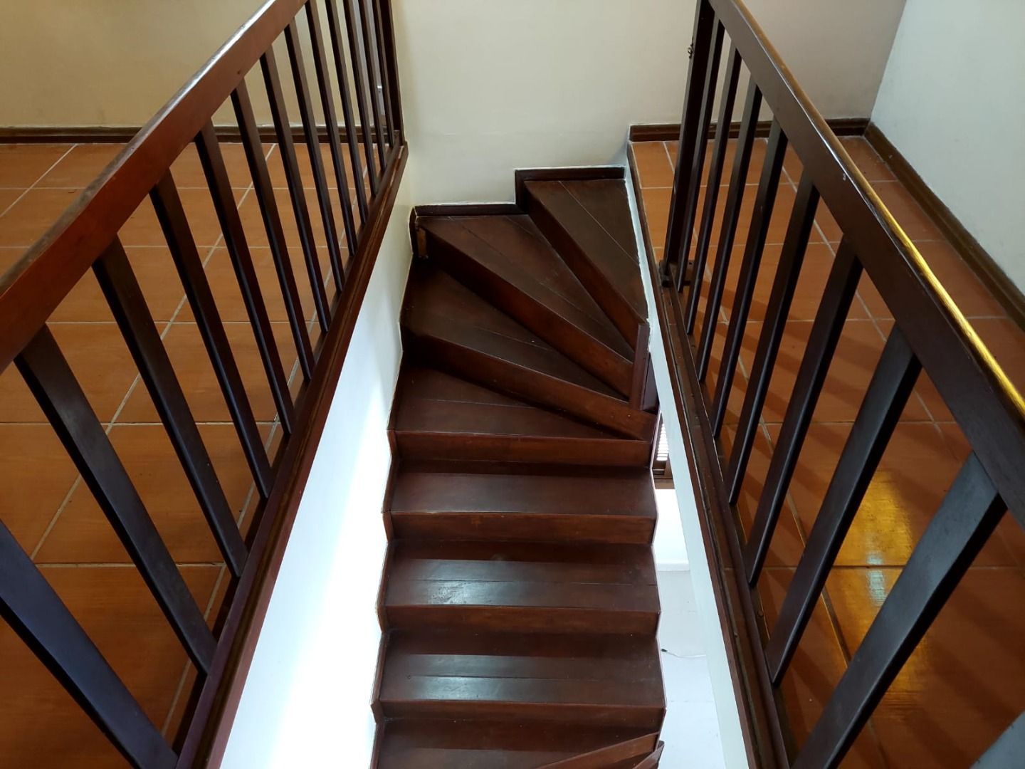 Casa à venda com 3 quartos, 241m² - Foto 9