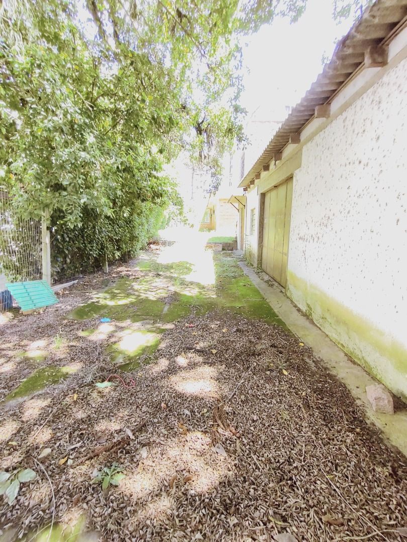 Casa à venda com 3 quartos, 618m² - Foto 30