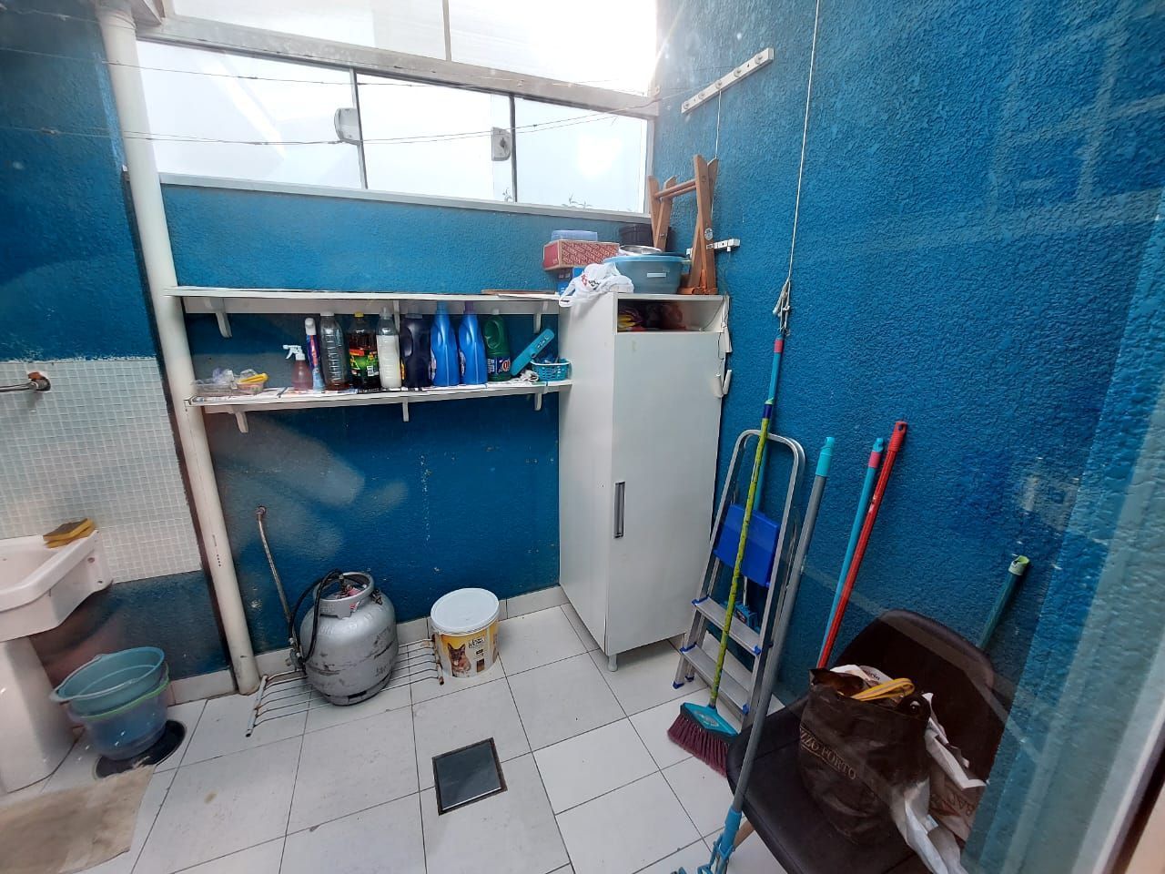 Casa à venda com 3 quartos, 92m² - Foto 13