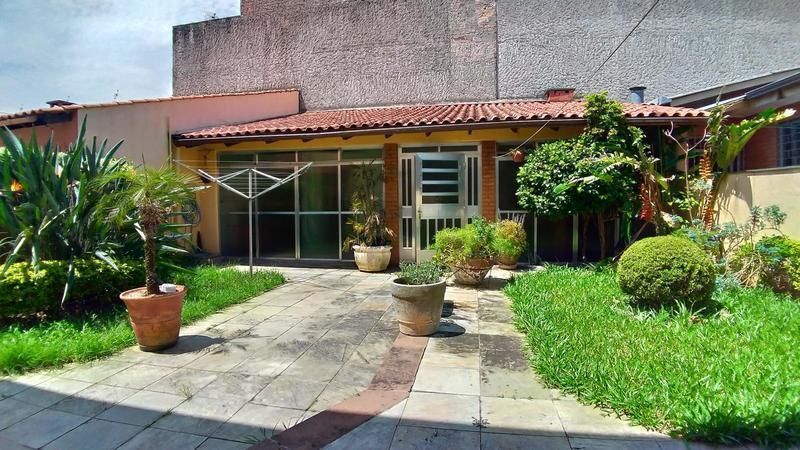 Casa à venda com 4 quartos, 200m² - Foto 17