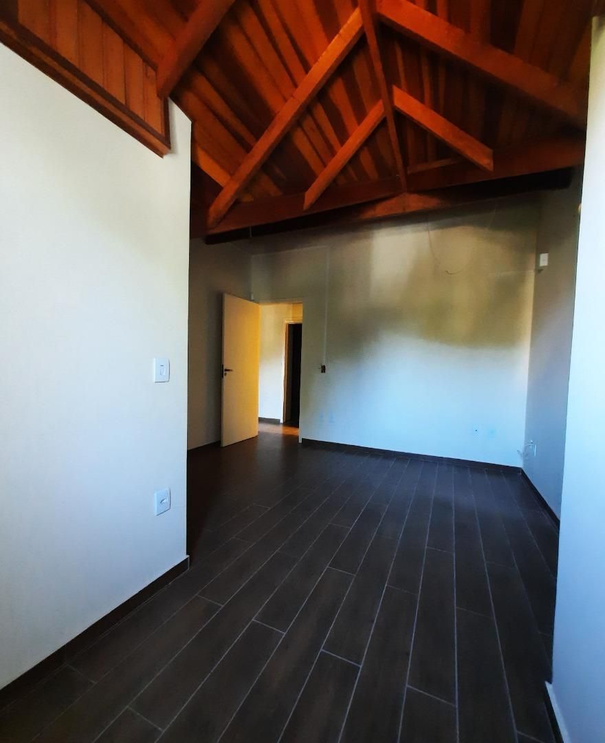 Casa, 4 quartos, 242 m² - Foto 18